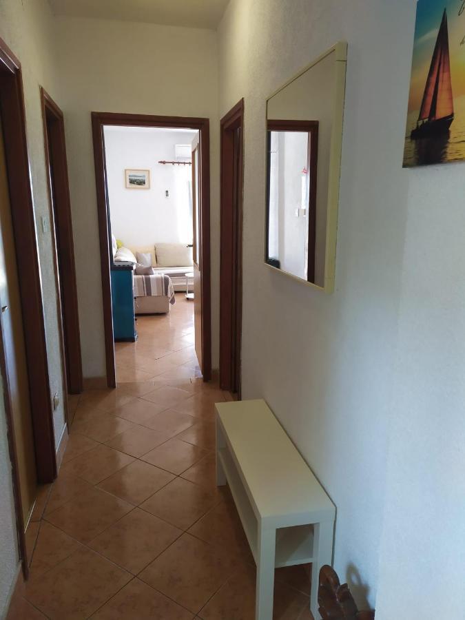Veldic Apartments Tisno Exterior foto