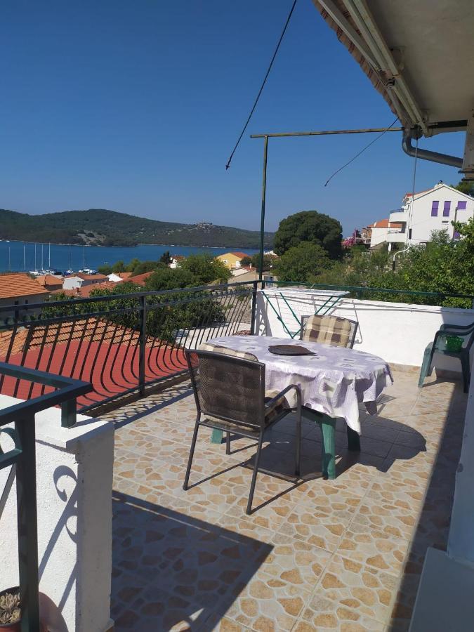 Veldic Apartments Tisno Exterior foto
