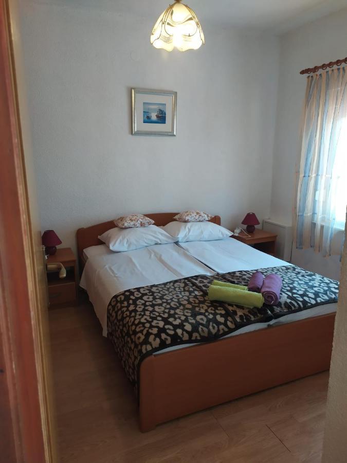 Veldic Apartments Tisno Exterior foto