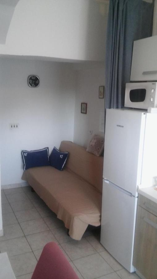 Veldic Apartments Tisno Exterior foto
