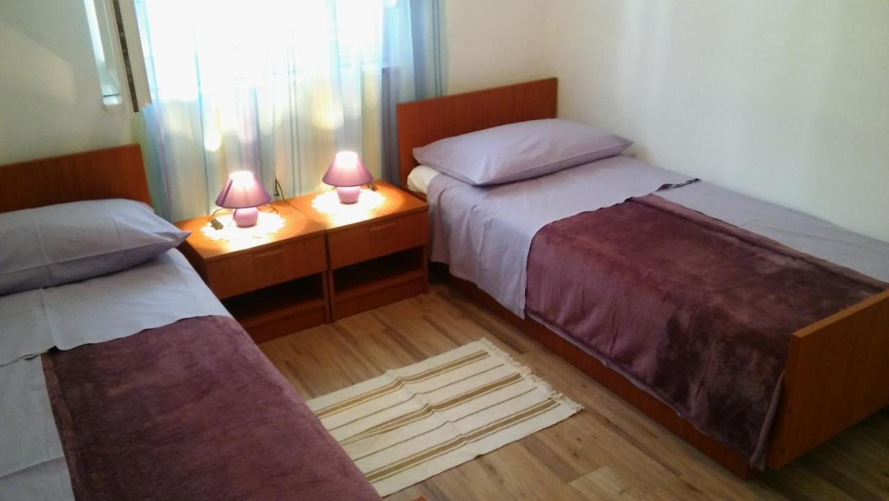 Veldic Apartments Tisno Exterior foto